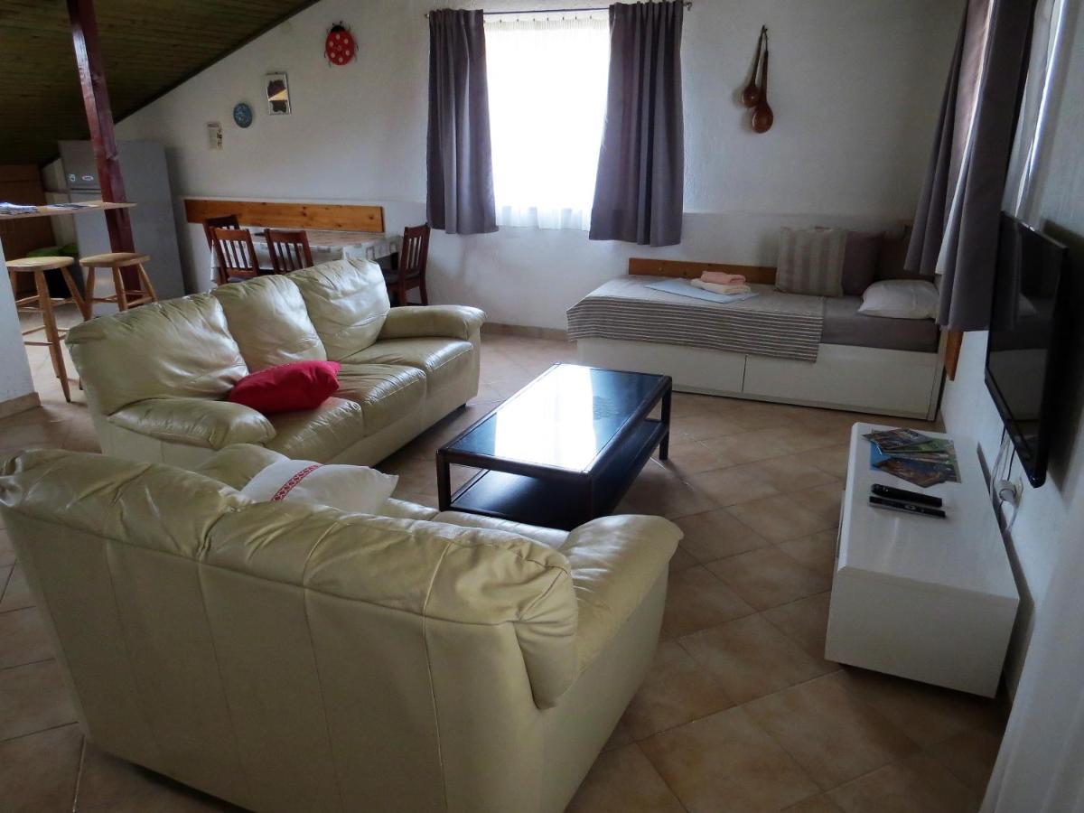 דירות Kornić House Elan מראה חיצוני תמונה